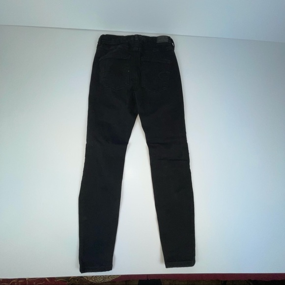 American Eagle Outfitter Jean Ripped Curvy Black Hi-Rise Jean 4 Short - Picture 11 of 17